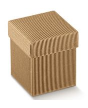 картонная коробка (разные размеры, украшается сургучом и льном)