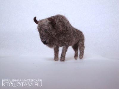 игрушка из войлока зубробизон