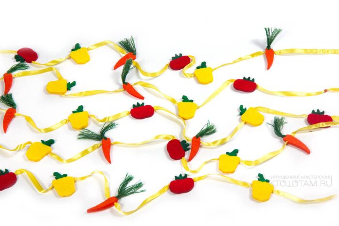 помидор, морковка, перец, фетровая гирлянда "овощи", сувенир на тему "специи", игрушки из фетра по дизайну заказчика