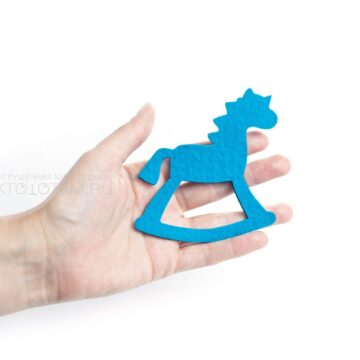 лошадка из фетра, набор новогодних игрушек из фетра (натруальная шерсть 3мм) на заказ из войлока