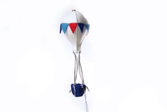 воздушный шар, набор мягких игрушек на тему "транспорт", елочные игрушки из фетра ручной работы