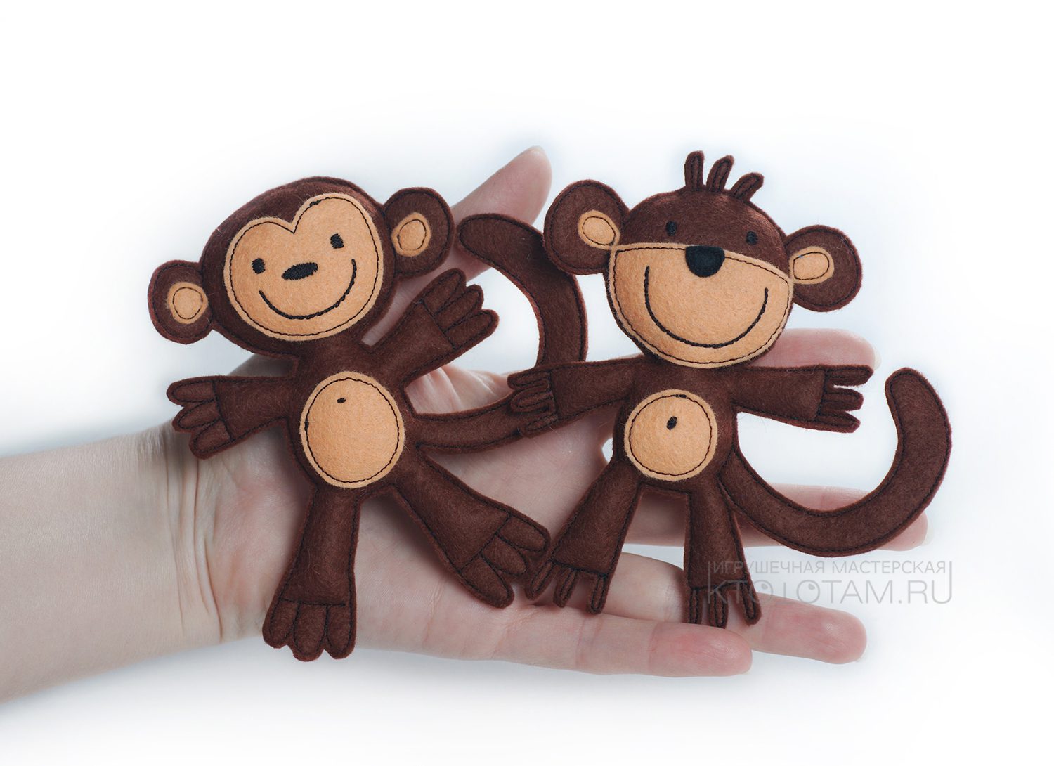 Новогодняя игрушка обезьянка на елку, из лампочки