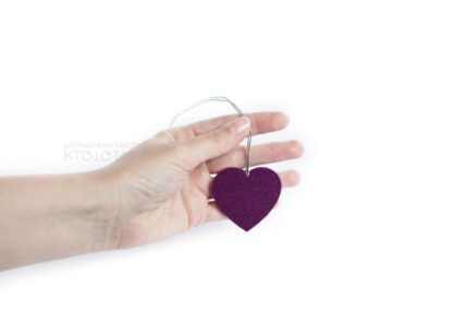 сердечко из войлока, сувенир, набор новогодних игрушек из фетра (натруальная шерсть 3мм) на заказ из войлока