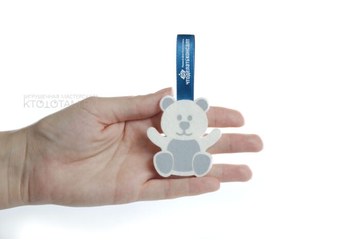 силуэтная игрушка медведь из фетра с логотипом, сувенир из фетра