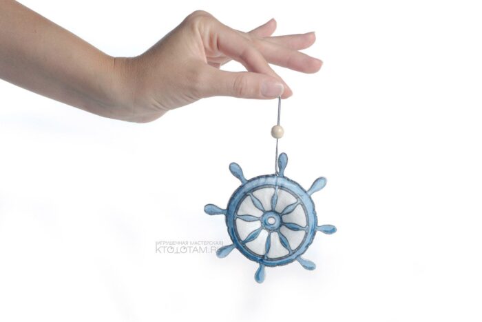 елочные игрушки из фетра на морскую тематику, морские сувениры из фетра, краб, рыбка, морской конёк, спасательный круг, штурвал, морская звезда, игрушки из фетра