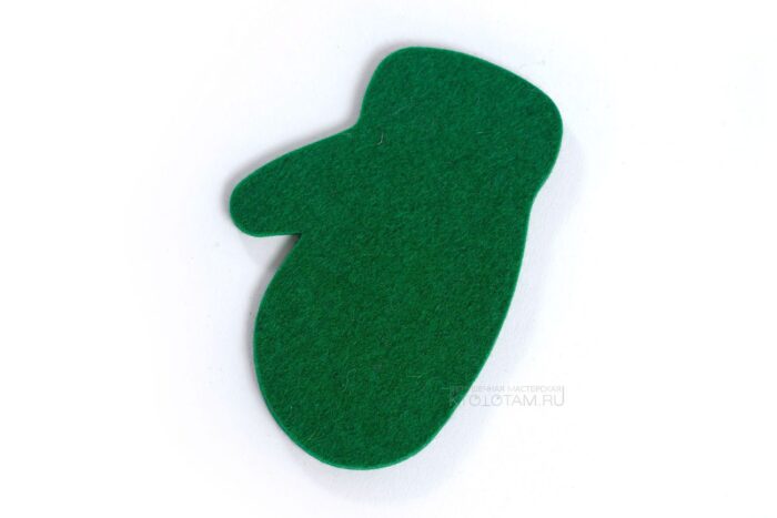 варежка зелёная из войлока, фетровая варежка елочная игрушка , варежка из листового войлока, фигурка варежка из фетра на заказ с логотипом