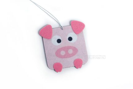игрушки из фетра оптом, свинка подарок из фетра, символ года купить оптом сувениры, новогодний сувенир свинья