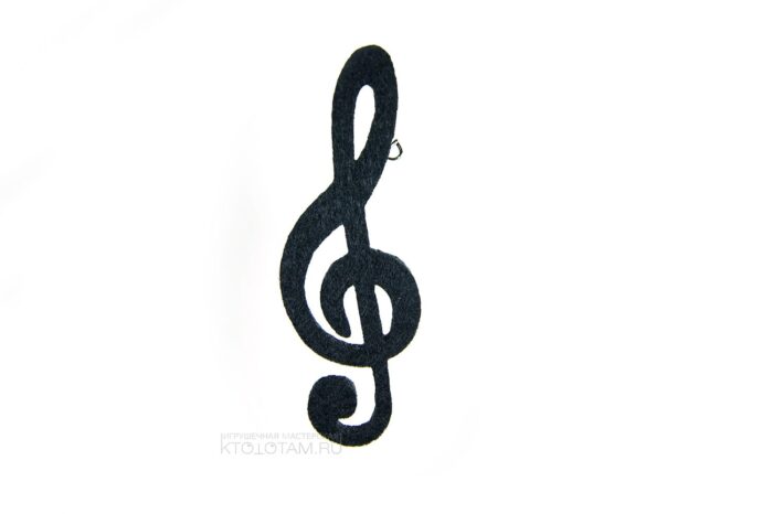 значок скрипичный ключ из фетра, производство фетровых промо сувениров на заказ
