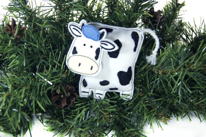 игрушка ручной работы из фетра эко подарок корова бык на заказ оптом с логотипом