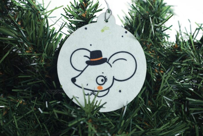 мышка в шляпке, ёлочная игрушка из фетра с принтом мышки символы года