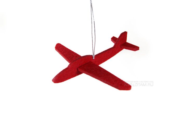 красный самолёт игрушки на ёлку из фетра в двух плоскостях на заказ оптом