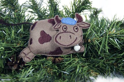 игрушка ручной работы корова бык эко подарок из фетра на заказ оптом с логотипом