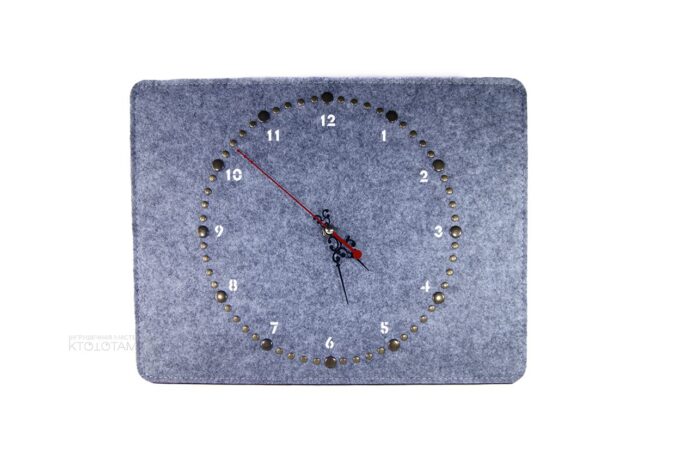 часы из фетра серые с большим полем для печати