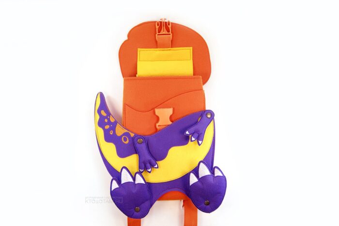 открытый клапан рюкзак в виде персонажа, маскот продукта динозавр, на заказ оптом разработка и производство