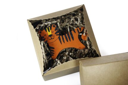ёлочная игрушка Тигр сувенир символ года с логотипом на заказ в коробке
