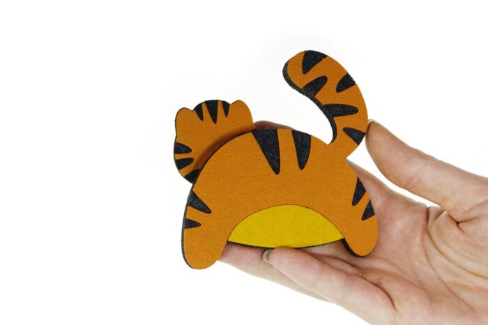 елочная игрушка тигр из фетра корпоративные подарки с логотипом