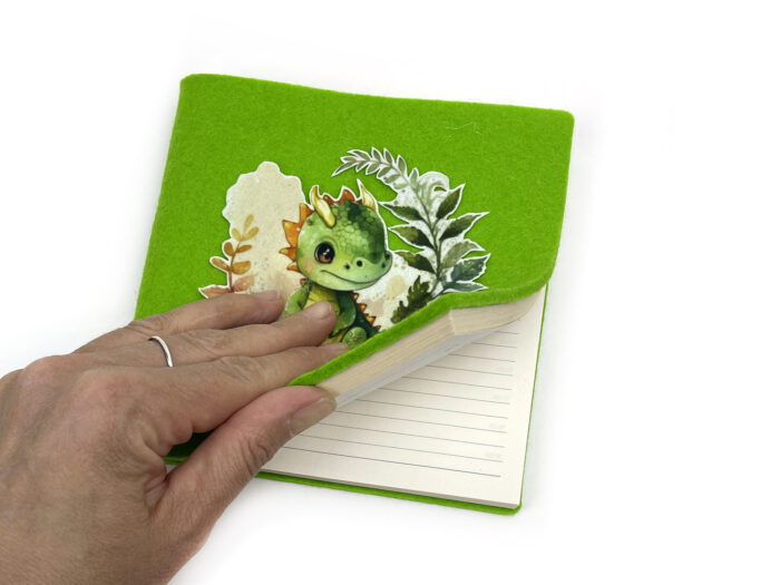 Зеленый ежедневник с драконом (акварельная аппликация) из фетра, промо продукция с логотипом на заказ