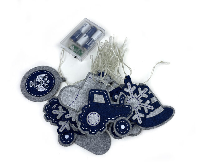 изготовление фетровых игрушек по макету гирлянда светодиодная с синим трактором, сувениры и подарки из фетра