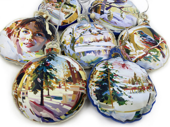 новогодние войлочные шарики с художественным принтом на заказ, креативная сувенирная продукция из войлока, мастерская подарков ручной работы оптом